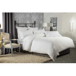 Belledorm Hotel Suite 1200 Thread Count White Duvet Covers